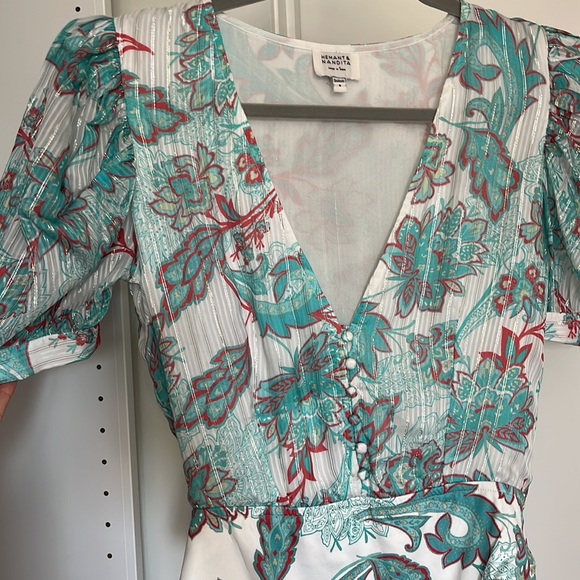 Hemant & Nandita Body Suit - Picture 2 of 8